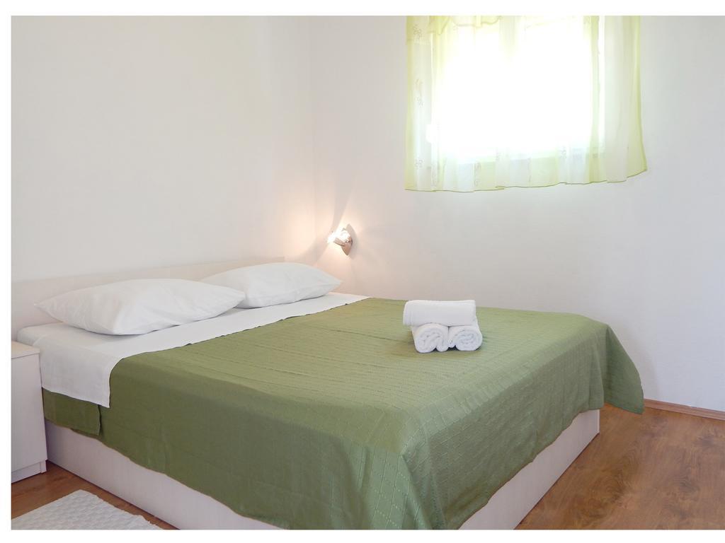 Apartments Nedjeljka Razanj Room photo